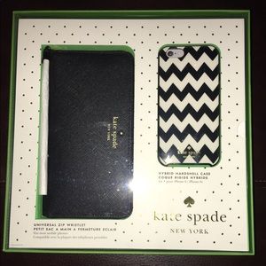 Kate Spade ♠️ wristlet & case NEW! 📲👛
